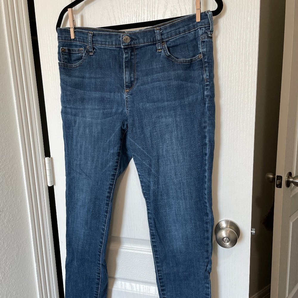 Gap True Skinny Jeans